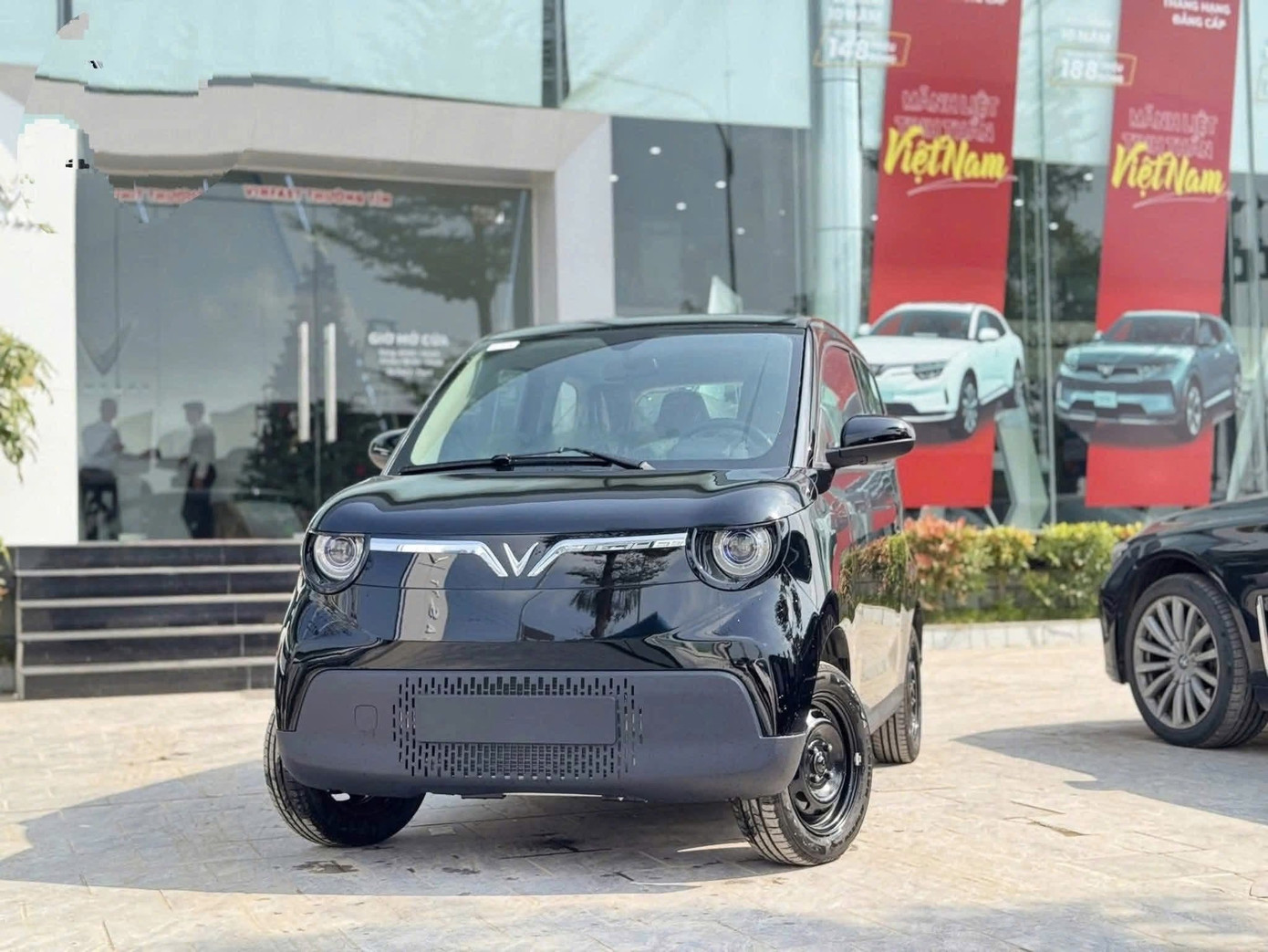 Xe điện nhỏ nhất của VinFast Minio Green lộ diện với công nghệ xe điện tiên tiến - Ảnh 9. Xe điện nhỏ nhất của VinFast Minio Green lộ diện với công nghệ xe điện tiên tiến - Ảnh 9.