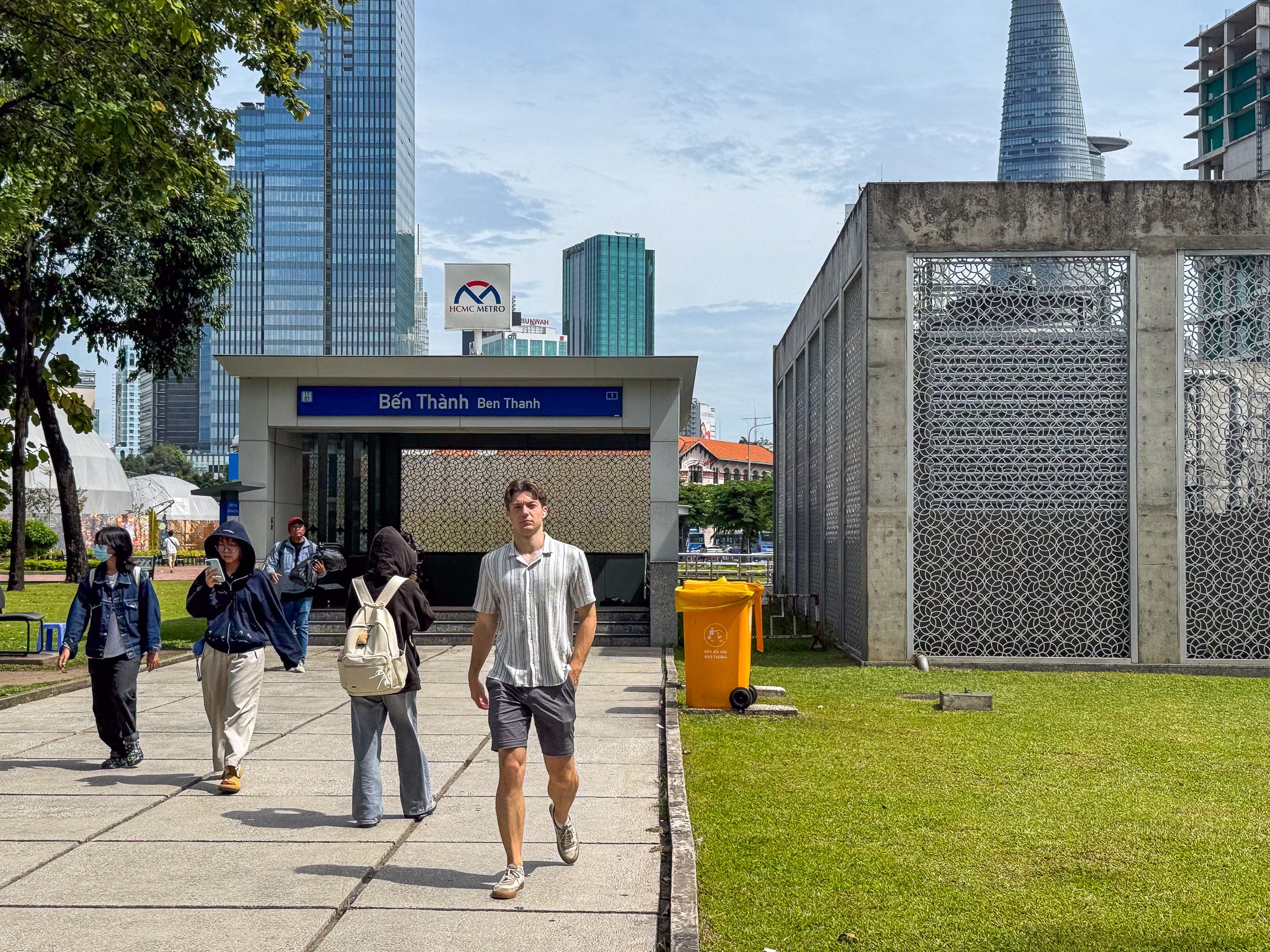 Nhà gần metro đáng giá bao nhiêu? Con số giật mình mà bạn không tưởng tượng được- Ảnh 6.