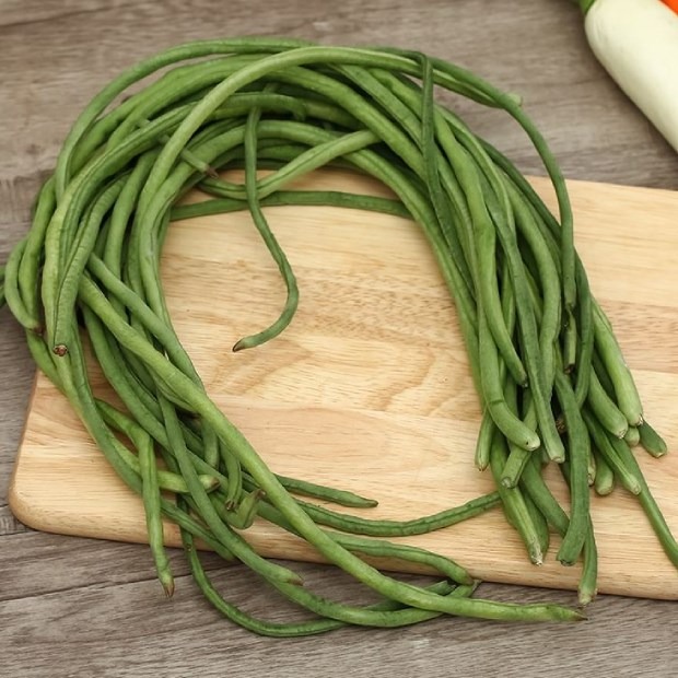 5 loại rau càng rẻ càng dễ dính hóa chất- Ảnh 2. 5 loại rau càng rẻ càng dễ dính hóa chất- Ảnh 2.