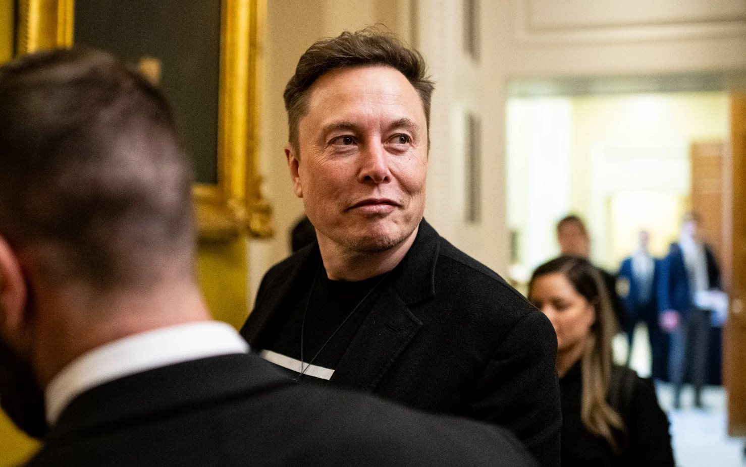 Elon Musk bị phạt 140 triệu USD vì vi phạm nội dung trên nền tảng X - Ảnh 1. Elon Musk bị phạt 140 triệu USD vì vi phạm nội dung trên nền tảng X - Ảnh 1.