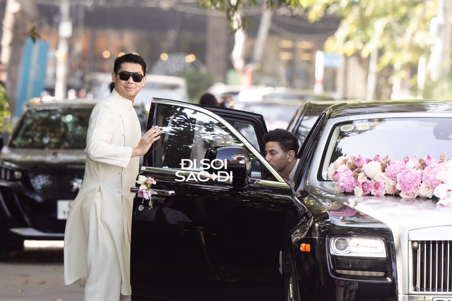 Dàn xe đón dâu hoành tráng trong lễ cưới của Tiên Nguyễn và Justin Cohen - Ảnh 5. Dàn xe đón dâu hoành tráng trong lễ cưới của Tiên Nguyễn và Justin Cohen - Ảnh 5.