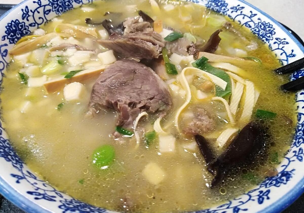 Khám phá ẩm thực Vận Thành với 8 món ngon đặc sản không thể bỏ lỡ - Ảnh 4. Khám phá ẩm thực Vận Thành với 8 món ngon đặc sản không thể bỏ lỡ - Ảnh 4.