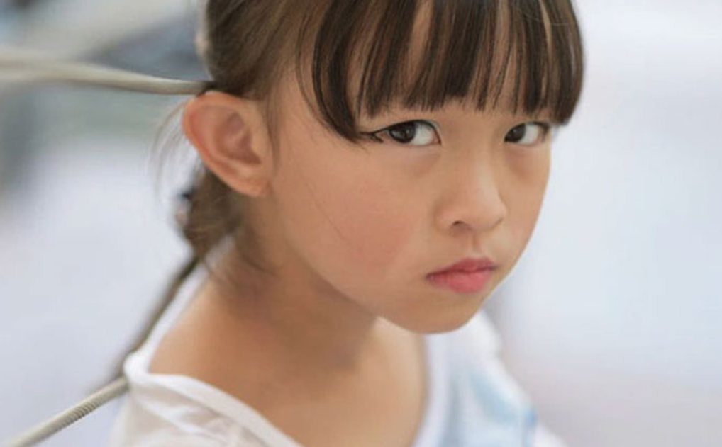 Trẻ lớn lên bất hiếu do 3 kiểu nuôi dạy trẻ kém cỏi của cha mẹ - Ảnh 1. Trẻ lớn lên bất hiếu do 3 kiểu nuôi dạy trẻ kém cỏi của cha mẹ - Ảnh 1.