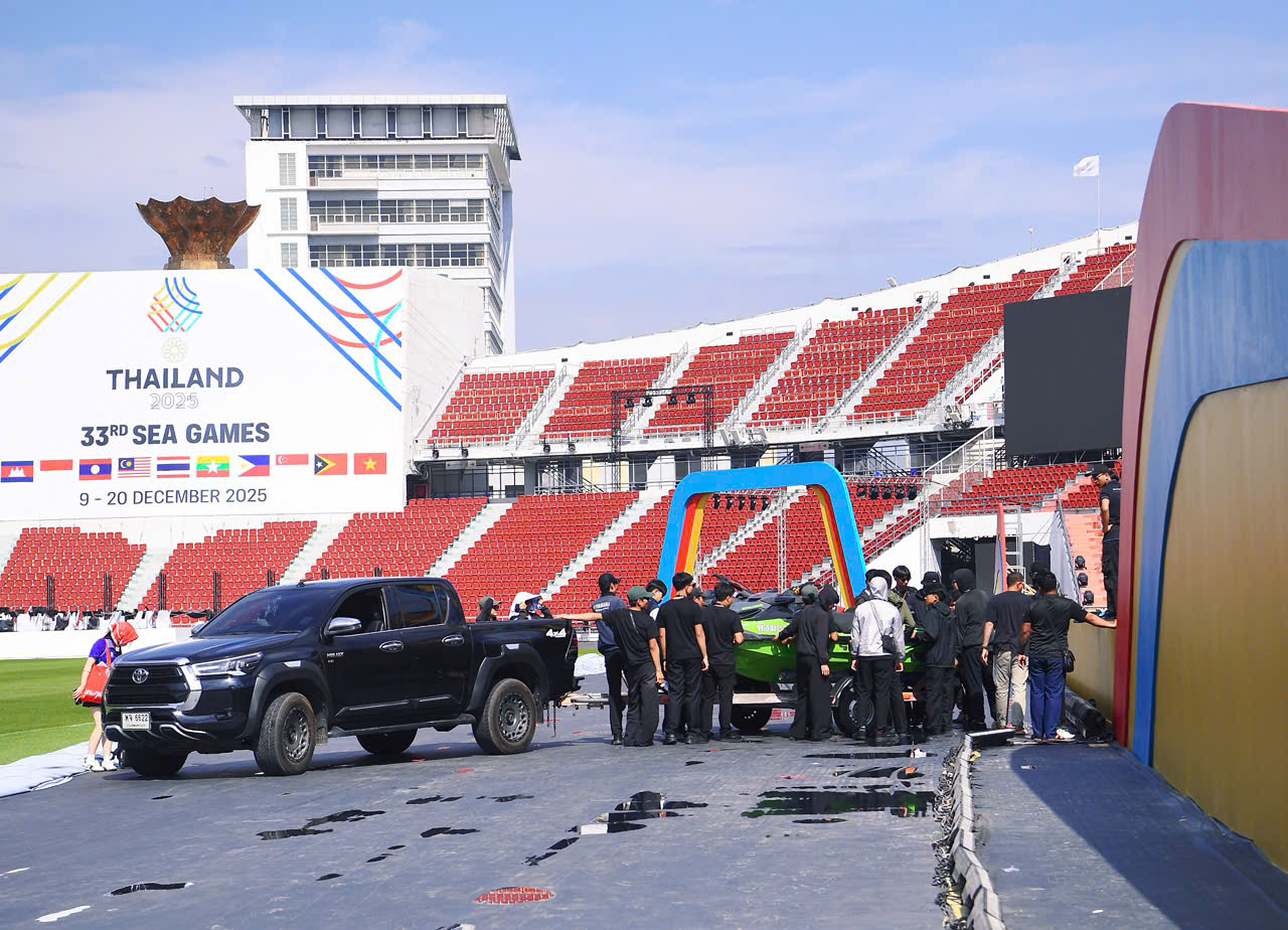 Khai mạc SEA Games 33: Dàn hoa hậu quy tụ và sự kiện thể thao đặc sắc tại Thái Lan - Ảnh 8. Khai mạc SEA Games 33: Dàn hoa hậu quy tụ và sự kiện thể thao đặc sắc tại Thái Lan - Ảnh 8.