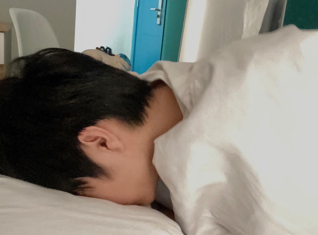 4 Thói quen buổi sáng “ ăn cắp ” tuổi thọ: Tại sao bạn cần thay đổi ngay hôm nay - Ảnh 1.