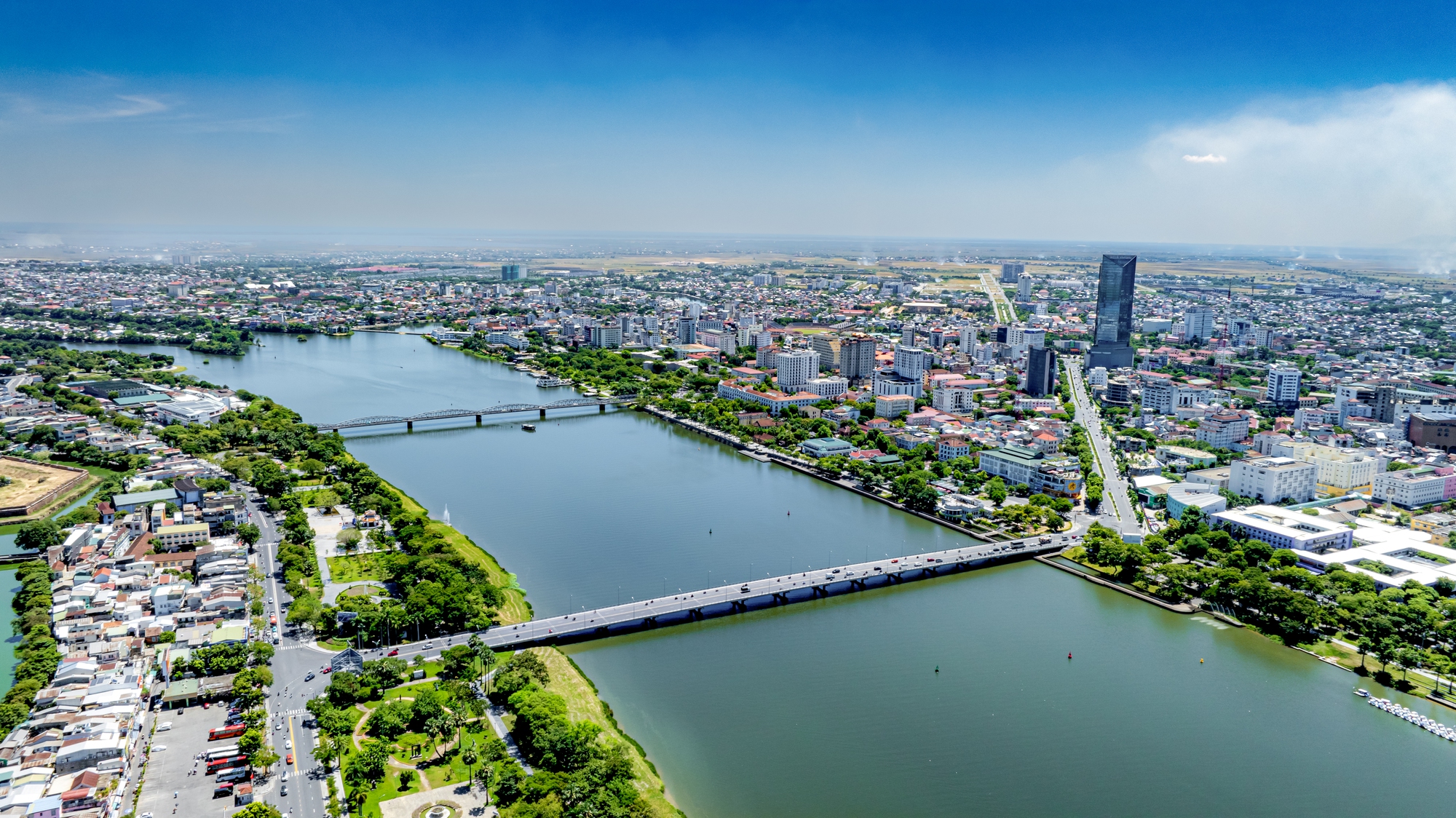 Khu đô thị mới tại TP Huế: Đón đầu xu hướng phát triển kinh tế vĩ mô - Ảnh 1. Khu đô thị mới tại TP Huế: Đón đầu xu hướng phát triển kinh tế vĩ mô - Ảnh 1.