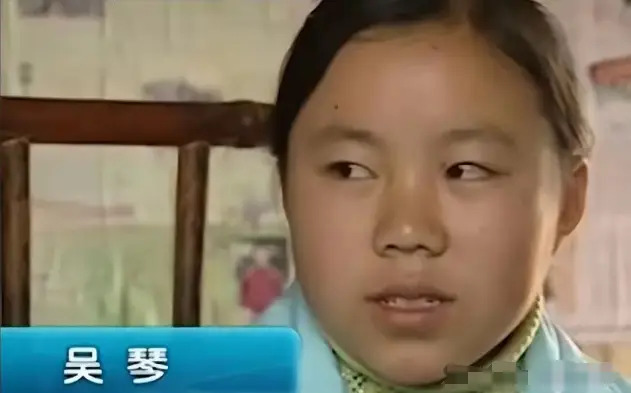 Đang ngồi học bỗng lăn ra ngất xỉu ngất, lúc tỉnh dậy nữ sinh gào thét: "Họ không phải gia đình tôi" - Sự thật được vén màn từ hồi ức của mẹ!- Ảnh 1. Đang ngồi học bỗng lăn ra ngất xỉu ngất, lúc tỉnh dậy nữ sinh gào thét: "Họ không phải gia đình tôi" - Sự thật được vén màn từ hồi ức của mẹ!- Ảnh 1.