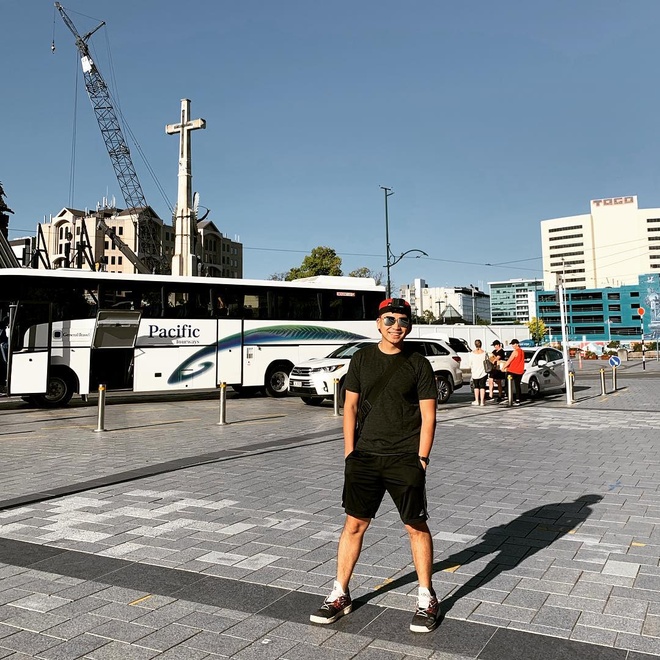 Chân dung chồng sắp cưới điển trai của Hoa hậu H'Hen Niê- Ảnh 4. Chân dung chồng sắp cưới điển trai của Hoa hậu H'Hen Niê- Ảnh 4.