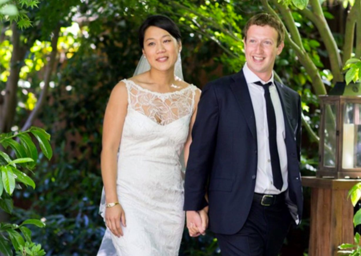 Mark Zuckerberg âm thầm làm đám cưới với suất ăn 300 nghìn đồng, chỉ mời 100 khách: Đừng mua điều phù phiếm, quan trọng là chân thành!- Ảnh 1.