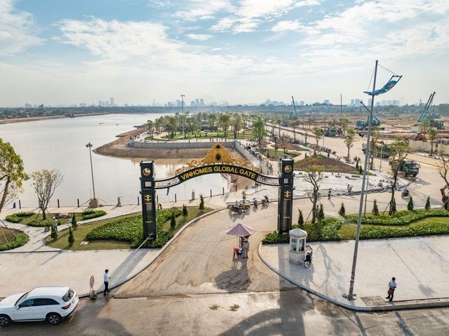 Một huyện thu ngân sách 30.000 tỷ đồng lớn bằng nhiều tỉnh cộng lại được Tổng Bí thư lấy ví dụ làm động lực tăng trưởng: Doanh nghiệp nào đã nộp đột biến?- Ảnh 1.