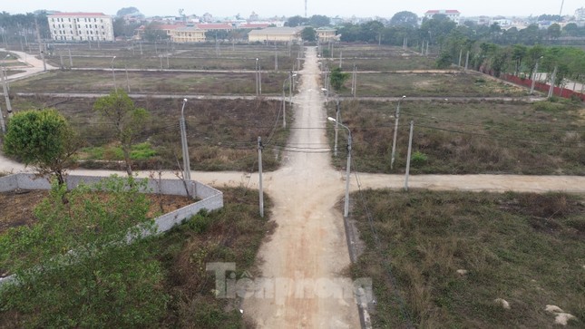 Hà Nội: Khu đất dịch vụ bỏ hoang, nhiều chủ hộ đã chết nhưng đất vẫn chưa giao- Ảnh 8.