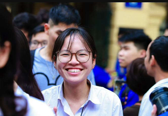 NÓNG: Bộ GD-ĐT chính thức bỏ xét tuyển sớm- Ảnh 1. NÓNG: Bộ GD-ĐT chính thức bỏ xét tuyển sớm- Ảnh 1.