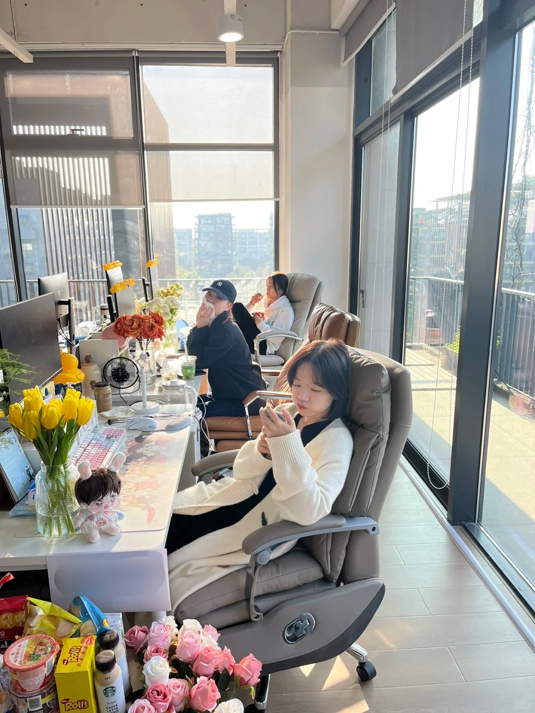 Làn sóng sa thải đầu năm 2025 vẫn chưa dừng lại: Hết thời khoe bảng lương 10 0 triệu, đến thời ước về quê với 300 công ruộng- Ảnh 5.