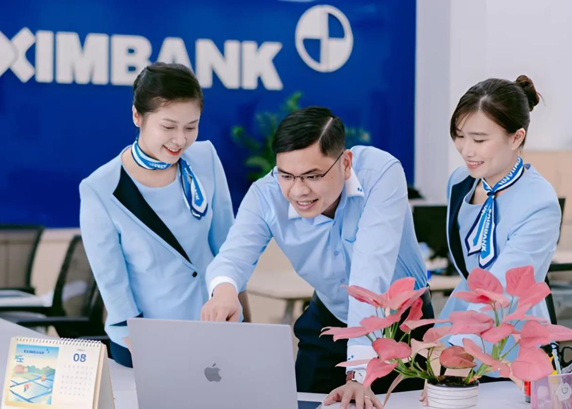 Dời trụ sở về 'gần' Gelex, Eximbank đặt tham vọng lớn 2025: Lợi nhuận tăng vọt 33%, cao chưa từng thấy- Ảnh 1.