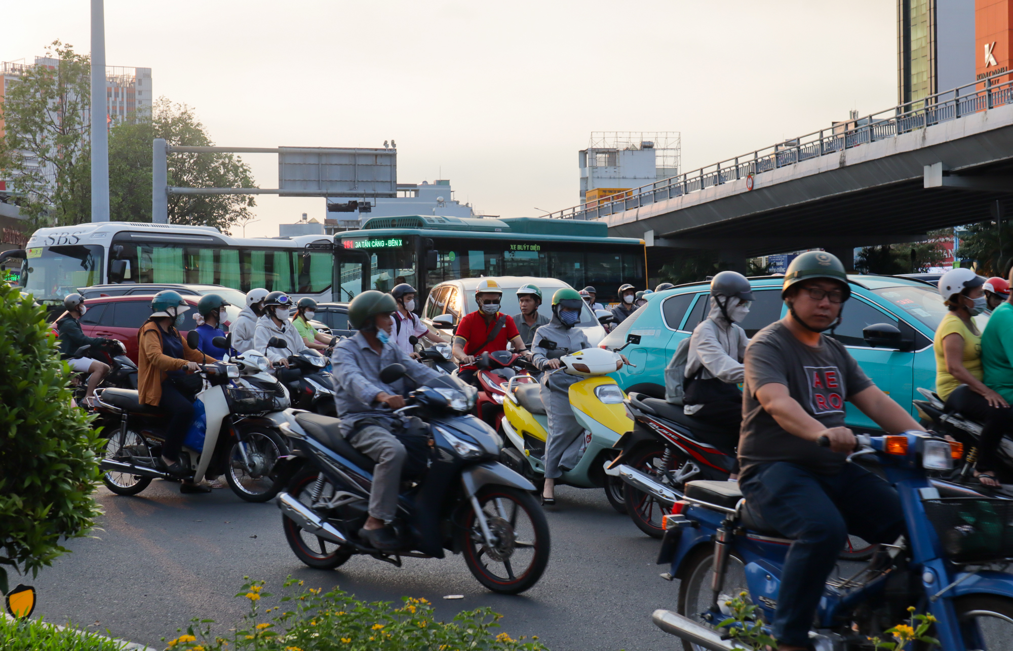 Cận cảnh khu vực quanh năm kẹt xe được đề xuất đầu tư 8,5 tỷ USD, kết nối 3 tuyến metro ở thành phố Hồ Chí Minh, giao trách nhiệm ‘trùm’ đất Thủ Thiêm CII- Ảnh 3.