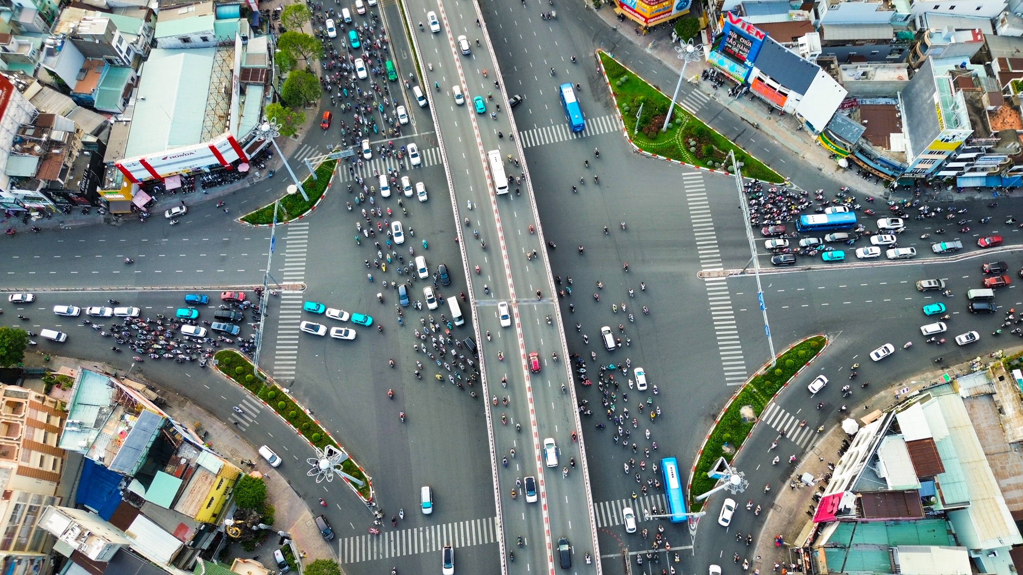 Cận cảnh khu vực quanh năm kẹt xe được đề xuất đầu tư 8,5 tỷ USD, kết nối 3 tuyến metro ở thành phố Hồ Chí Minh, giao trách nhiệm ‘trùm’ đất Thủ Thiêm CII- Ảnh 5.