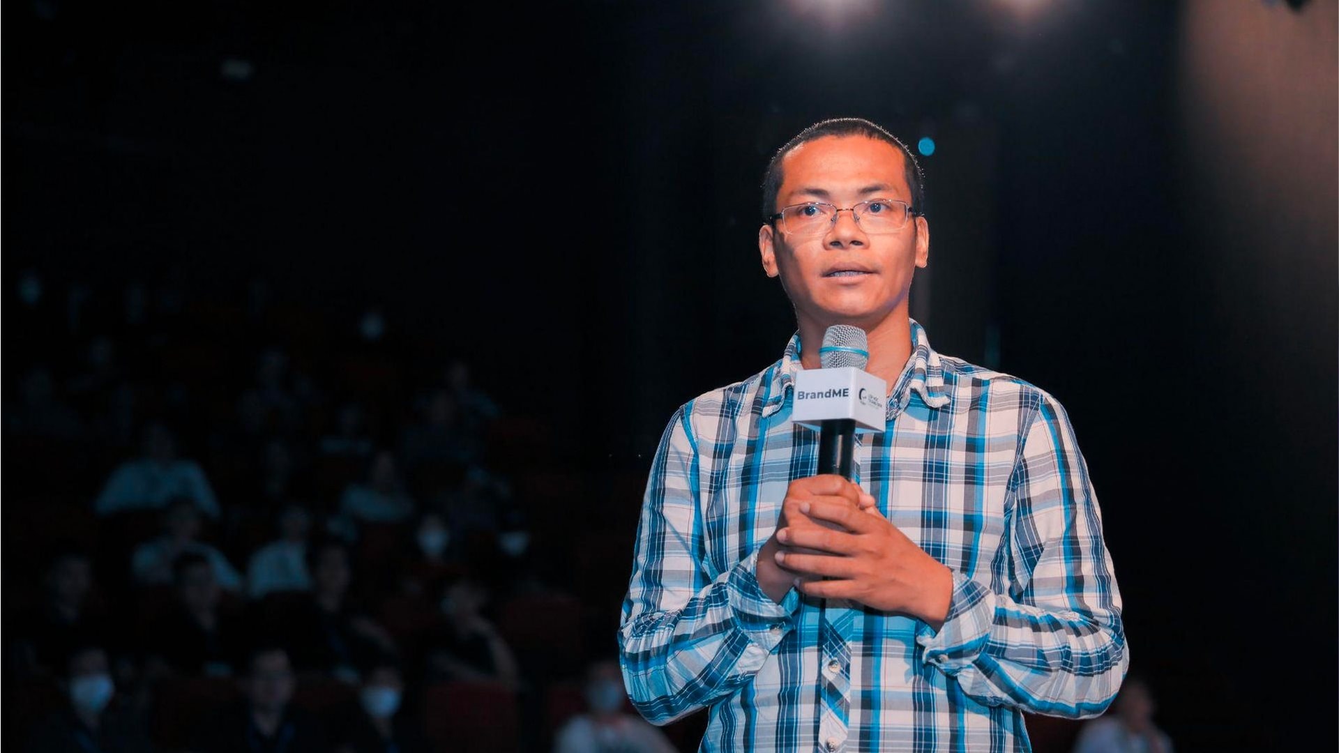 Công ty truyền thông Việt nâng phí tư vấn từ hơn 10 triệu đồng lên hơn 50 triệu đồng mỗi giờ: "Đây là mức giá thị trường sẵn sàng chấp nhận"- Ảnh 3. Công ty truyền thông Việt nâng phí tư vấn từ hơn 10 triệu đồng lên hơn 50 triệu đồng mỗi giờ: "Đây là mức giá thị trường sẵn sàng chấp nhận"- Ảnh 3.
