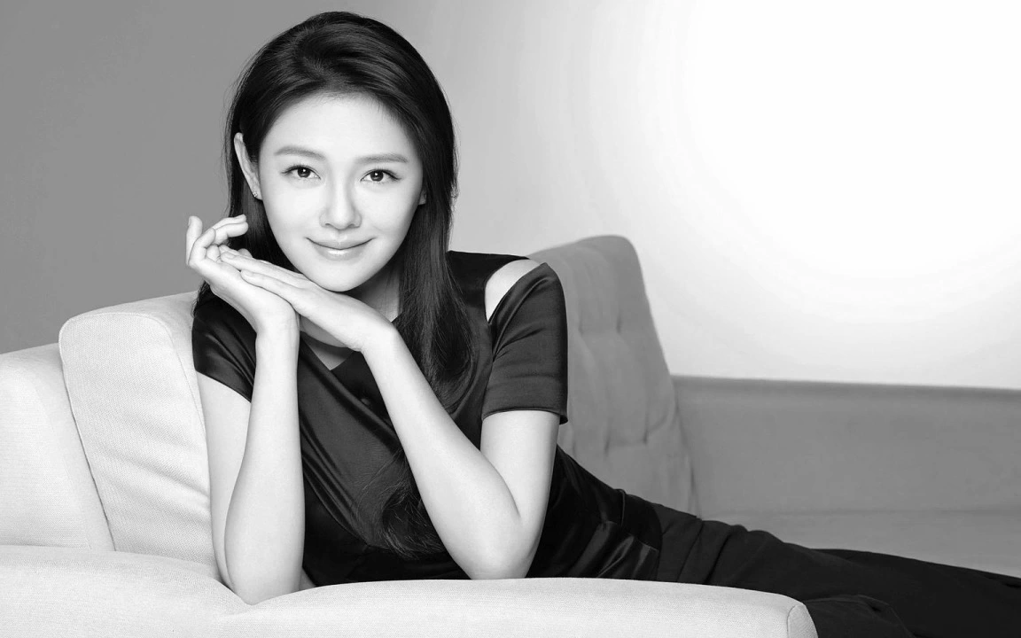 Mộc thụ táng - Hình thức chôn cất theo di nguyện của Từ Hy Viên được thực hiện như thế nào?- Ảnh 1. Mộc thụ táng - Hình thức chôn cất theo di nguyện của Từ Hy Viên được thực hiện như thế nào?- Ảnh 1.