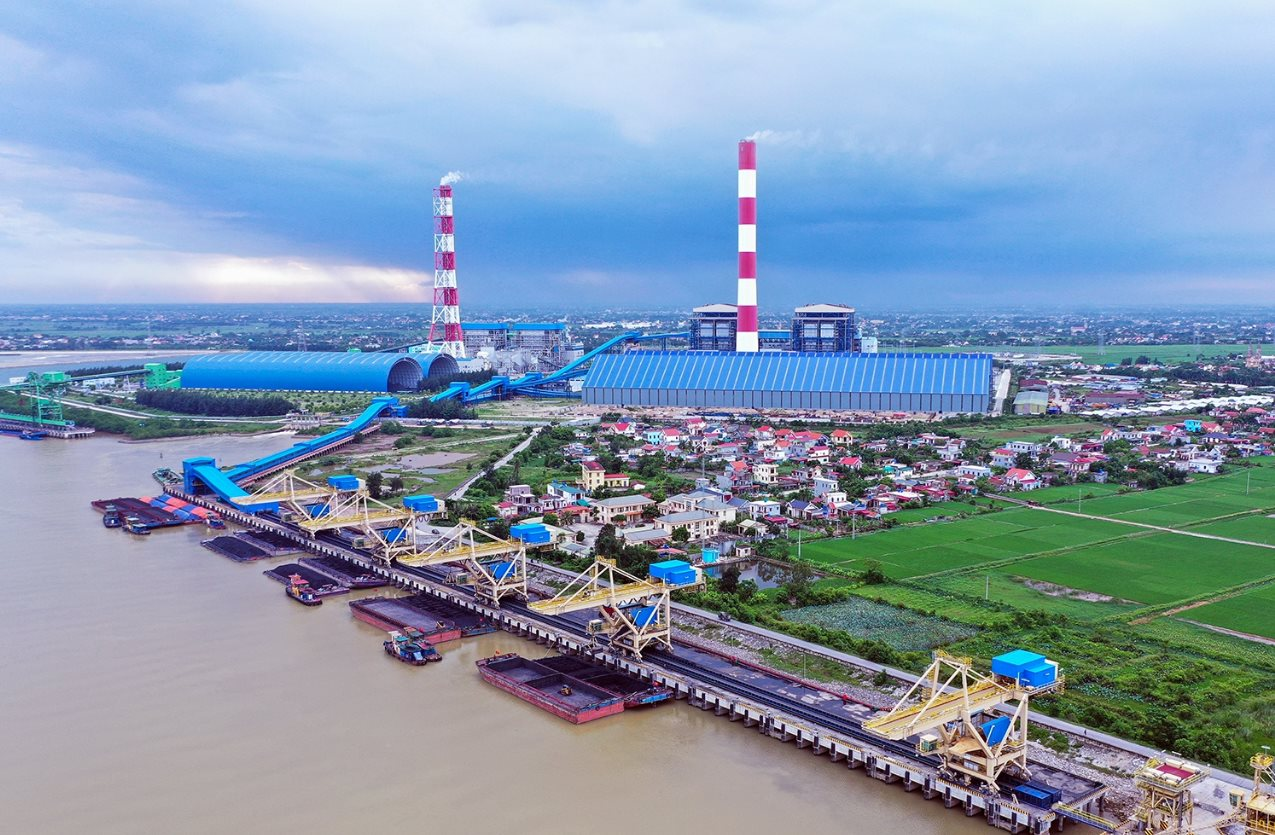 Sự hồi sinh kỳ diệu của nhà máy từng là nỗi ám ảnh vì đình trệ, máy móc han gỉ, phủ bụi- Ảnh 1.