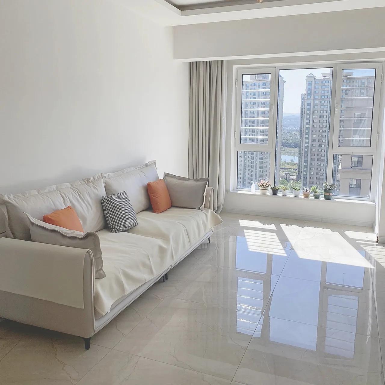 Một năm sau khi chuyển đến nhà mới, tôi rất vui vì đã vứt bỏ được 7 