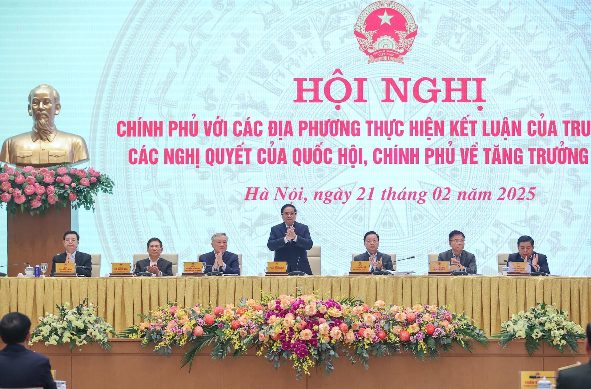 Thủ tướng vừa đề nghị Ngân hàng Nhà nước làm 1 việc cho người trẻ dưới 35 tuổi- Ảnh 2.