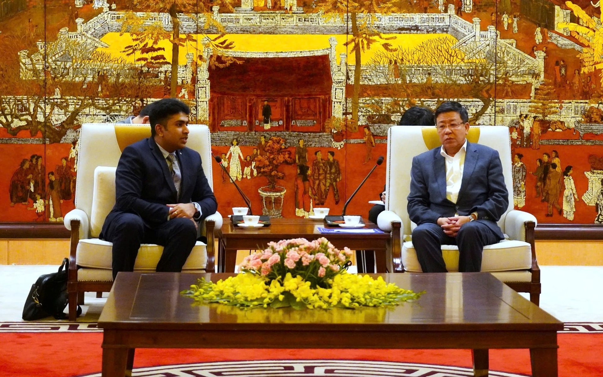 Hà Nội xây dựng 10 tuyến đường sắt đô thị dài 413km, tổng vốn lên đến 37 tỷ USD: Tập đoàn đa quốc gia lớn ngỏ ý tham gia, đồng thời có thể hỗ trợ Việt Nam nhiều hơn nữa- Ảnh 2.