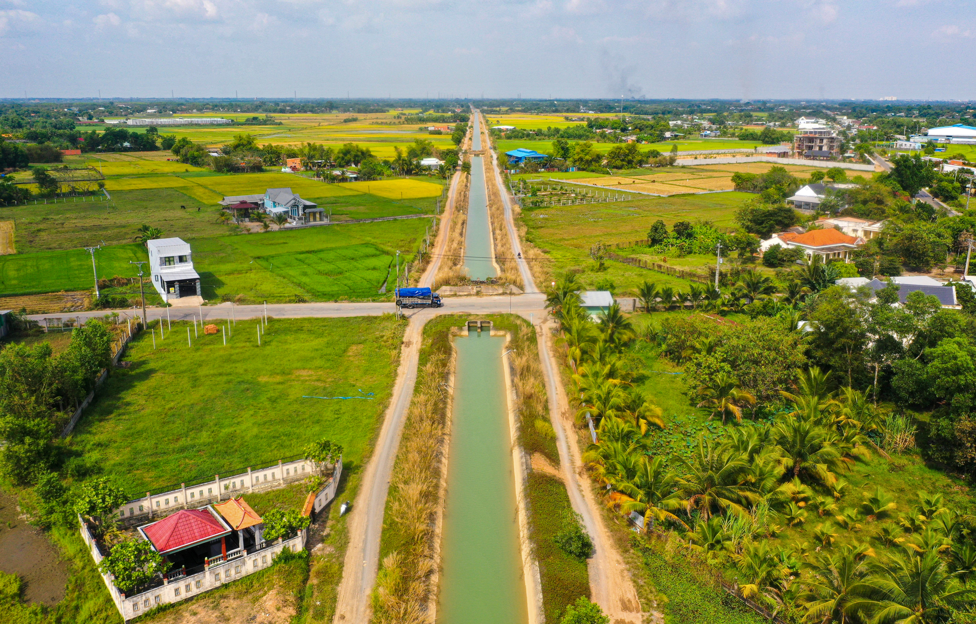 Toàn cảnh khu đất sắp được Vingroup đầu tư 3 tỷ USD, làm đại đô thị 81.000 dân ở Long An- Ảnh 7.