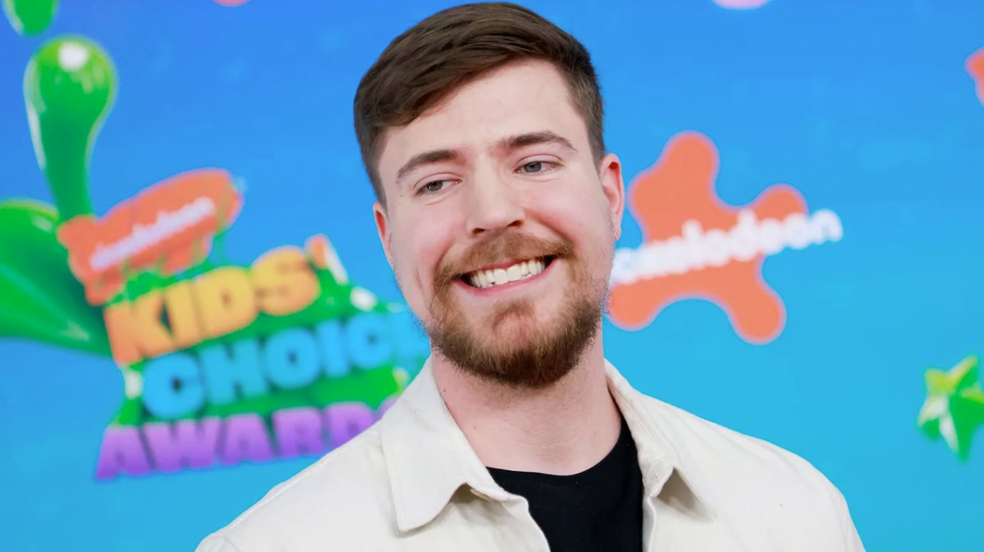 Công thức 'con bò tím' đằng sau đế chế 700 triệu USD của MrBeast: 28 ngày thu về 4 triệu USD, toàn bộ tiền sẽ do... mẹ giữ- Ảnh 1.