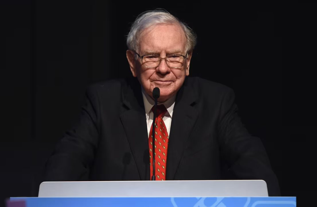 Sức mạnh tuổi 94 của Warren Buffett: Berkshine Hathaway đã nộp tổng cộng 101 tỷ USD tiền thuế, cảnh báo chính phủ không được chi tiêu hoang phí- Ảnh 2.