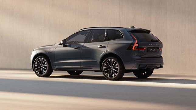 Volvo XC60 được nâng cấp nhẹ thiết kế- Ảnh 3.