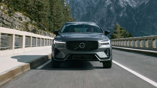 Volvo XC60 được nâng cấp nhẹ thiết kế- Ảnh 7.