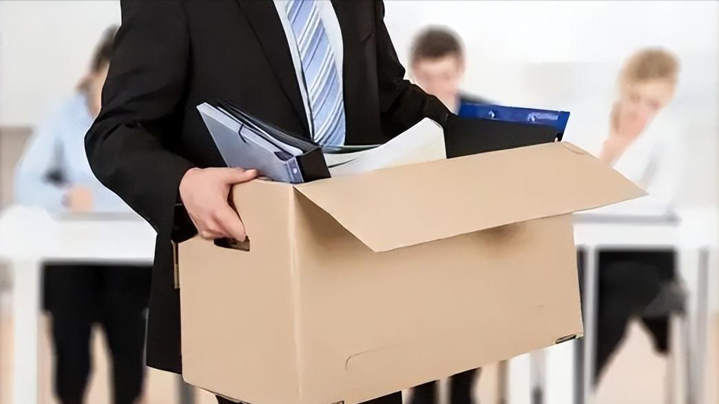 Đợt sóng sa thải đầu tiên bởi DeepSeek khiến nhiều người khốn đốn: ‘Sáng mới báo cáo công việc, chiều bàng hoàng nhận đơn sa thải’- Ảnh 1.