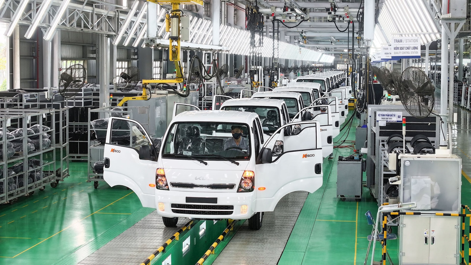 VinFast, Thaco, Hyundai Thành Công đã đưa ô tô Made in Việt Nam xuất khẩu đi những đâu trên thế giới?- Ảnh 2.