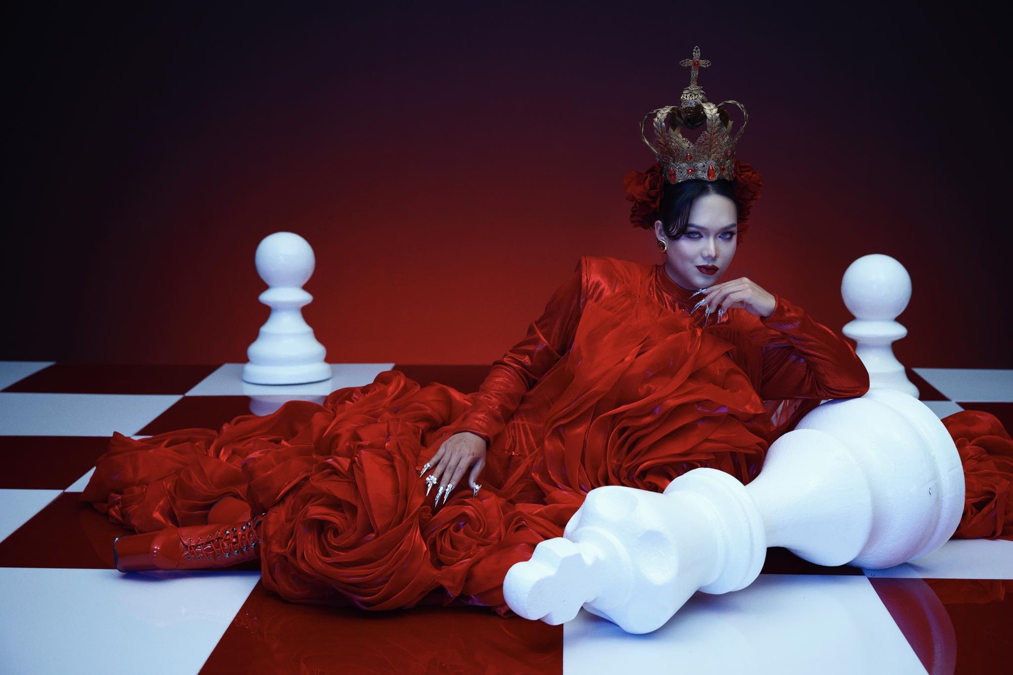 'Chiến thần' Phạm Thoại - chủ nhân của những phiên livestream triệu USD là ai?- Ảnh 3.