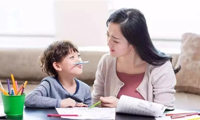 Một đứa trẻ bình thường có thể trở nên xuất sắc hay không: Chìa khoá nằm ở 3 yếu tố mà 90% cha mẹ chưa nhận ra- Ảnh 2.