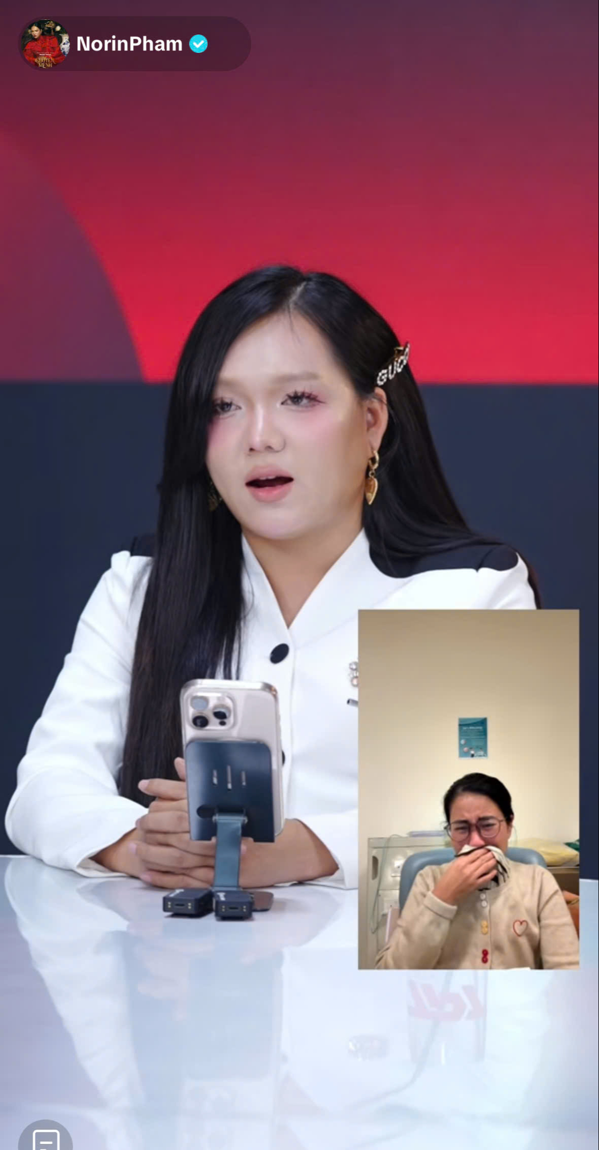 Nửa đêm, mẹ Bắp bất ngờ tung Nửa đêm, mẹ Bắp bất ngờ tung