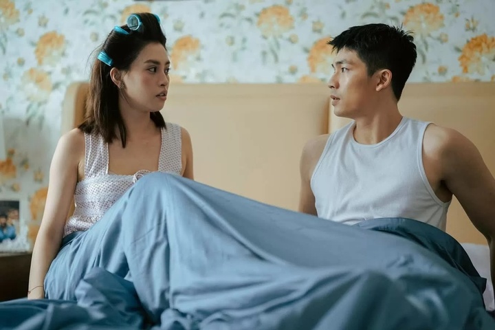 Dân mạng rút ra 6 bài học tình yêu từ bộ phim Tết 'Bộ tứ báo thủ'- Ảnh 1.