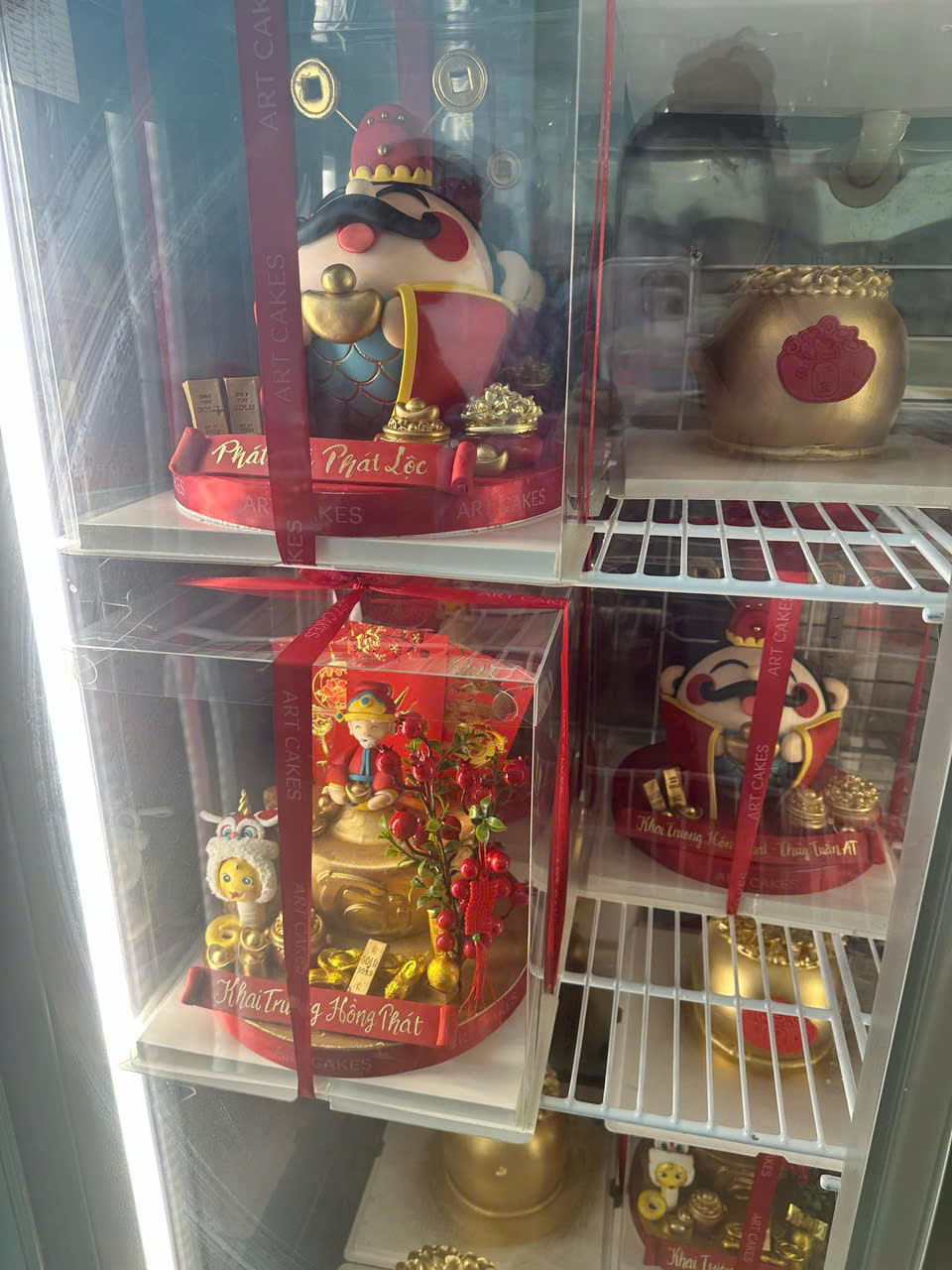 Những mặt hàng tăng giá chóng mặt, quá tải trước ngày vía Thần Tài- Ảnh 7. Những mặt hàng tăng giá chóng mặt, quá tải trước ngày vía Thần Tài- Ảnh 7.