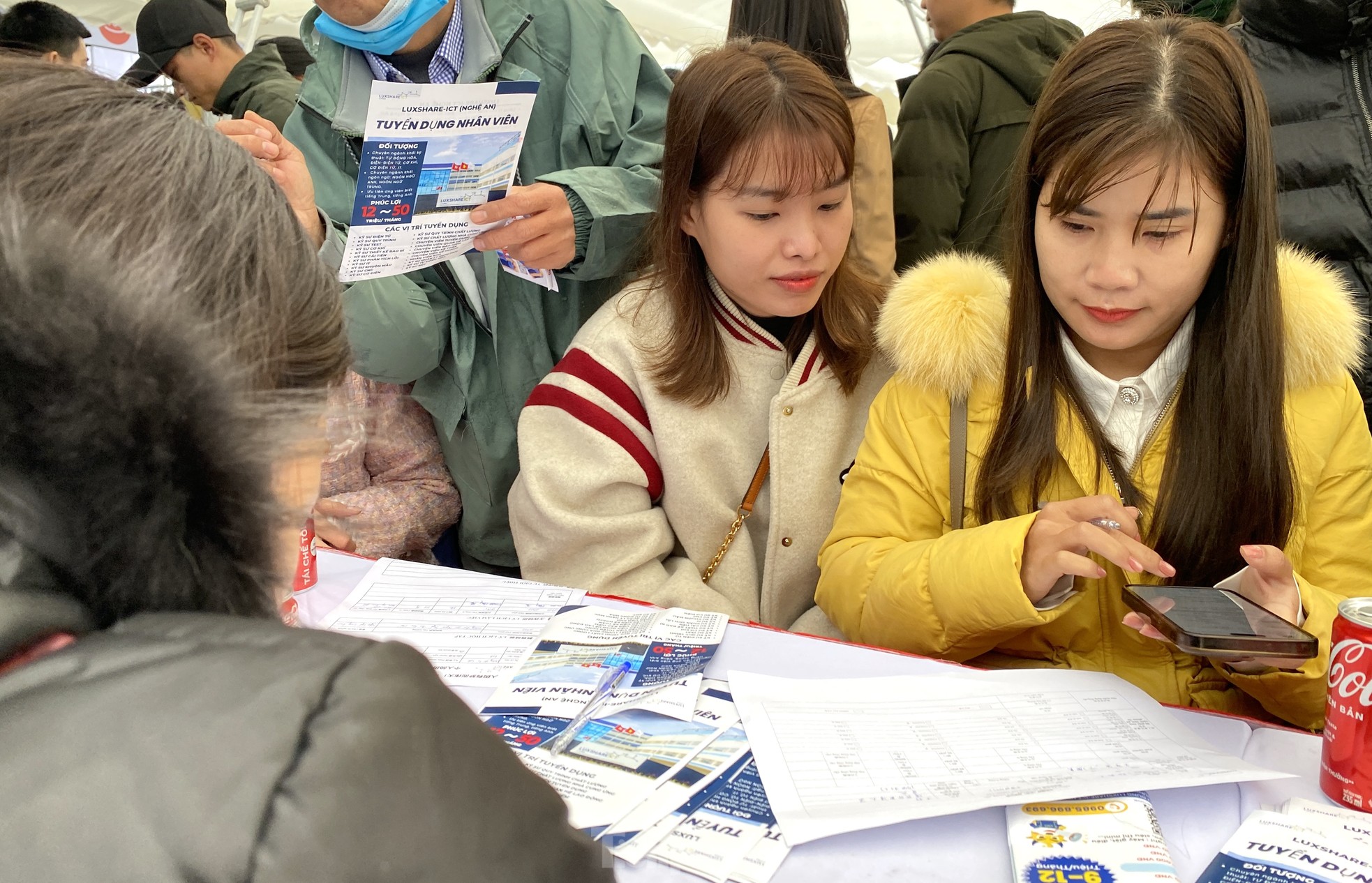 Hơn 40.000 việc làm giữ chân lao động Nghệ An 'bất ly hương'- Ảnh 8.