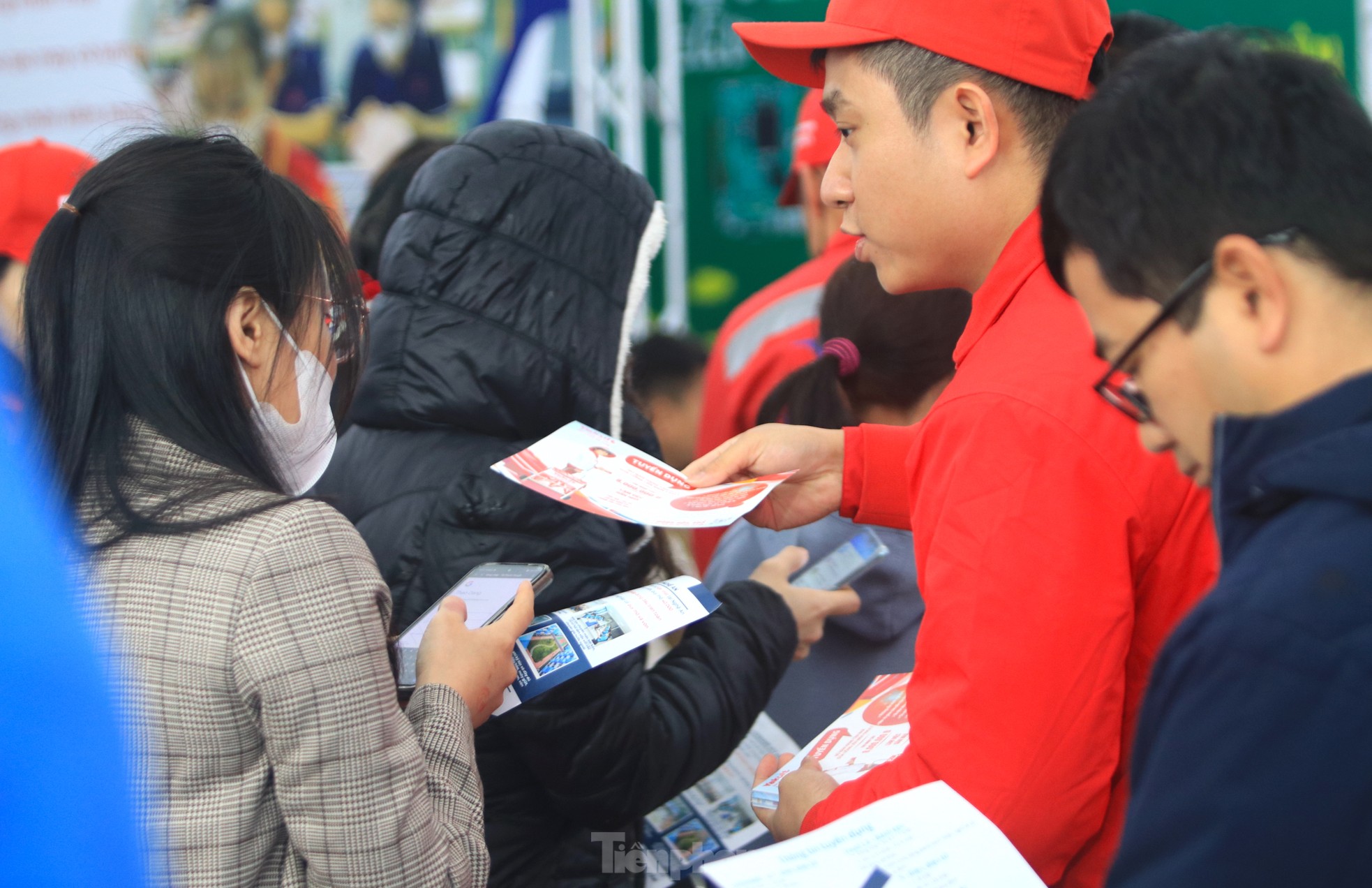 Hơn 40.000 việc làm giữ chân lao động Nghệ An 'bất ly hương'- Ảnh 7.