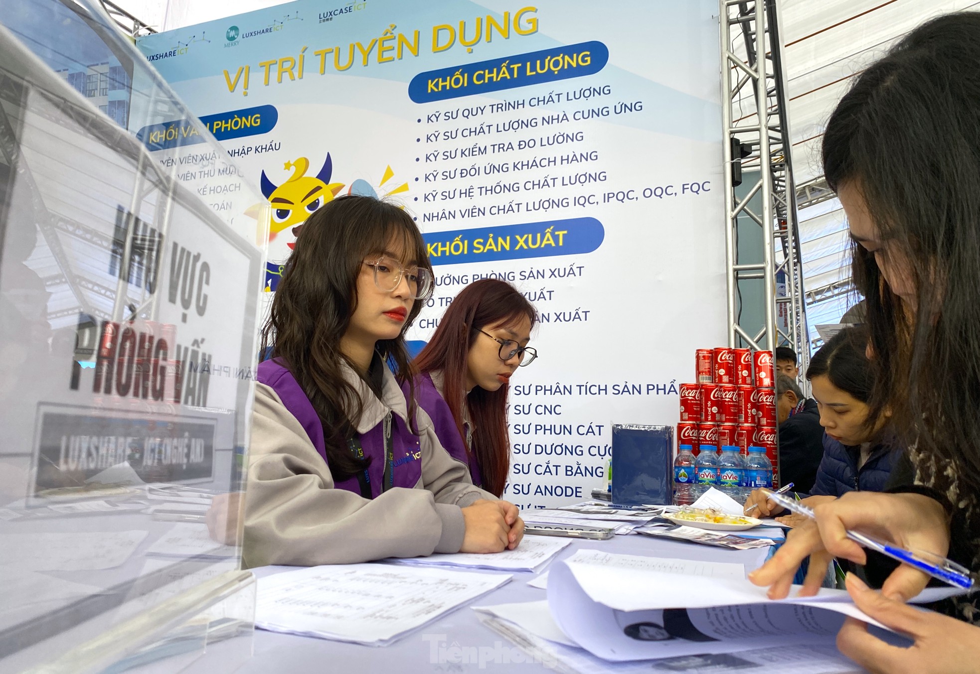 Hơn 40.000 việc làm giữ chân lao động Nghệ An 'bất ly hương'- Ảnh 14.