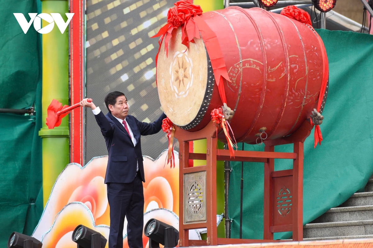 Biển người đổ về Bắc Giang dự lễ hội xuân Tây Yên Tử- Ảnh 11.