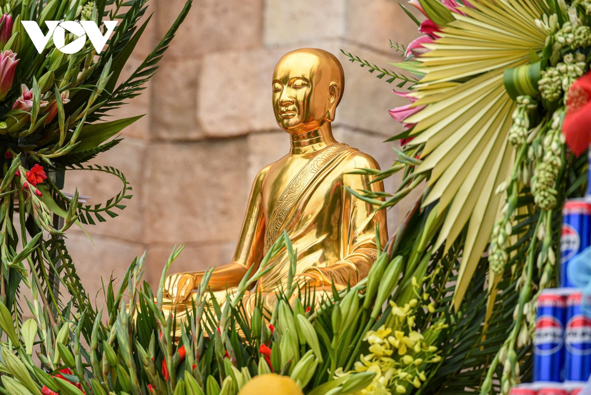 Biển người đổ về Bắc Giang dự lễ hội xuân Tây Yên Tử- Ảnh 16.