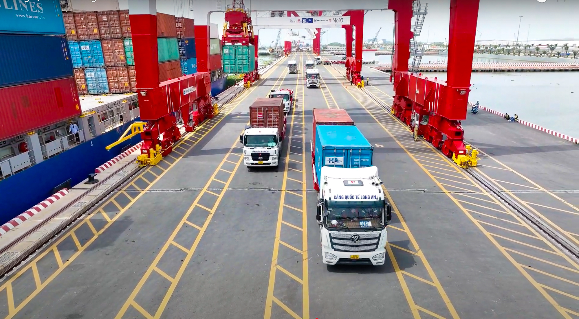 Toàn cảnh cảng quốc tế trị giá 10.000 tỷ, sở hữu nhiều kỷ lục Việt Nam tại Long An- Ảnh 7.