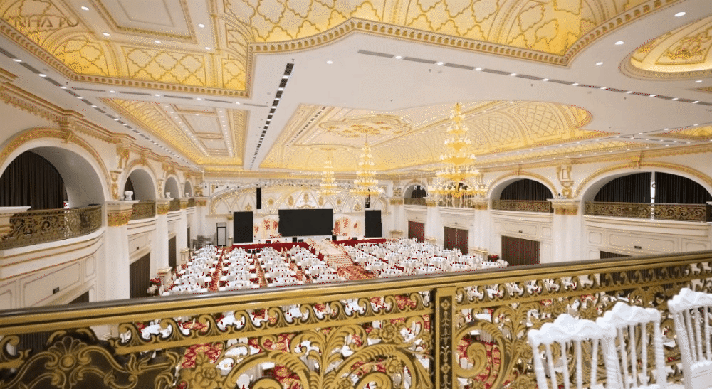 Bên trong dinh thự 2.800m2 nổi tiếng ở Phú Thọ: Gia chủ như sống trên Bên trong dinh thự 2.800m2 nổi tiếng ở Phú Thọ: Gia chủ như sống trên