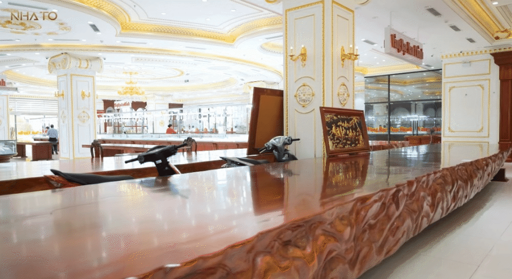 Bên trong dinh thự 2.800m2 nổi tiếng ở Phú Thọ: Gia chủ như sống trên Bên trong dinh thự 2.800m2 nổi tiếng ở Phú Thọ: Gia chủ như sống trên