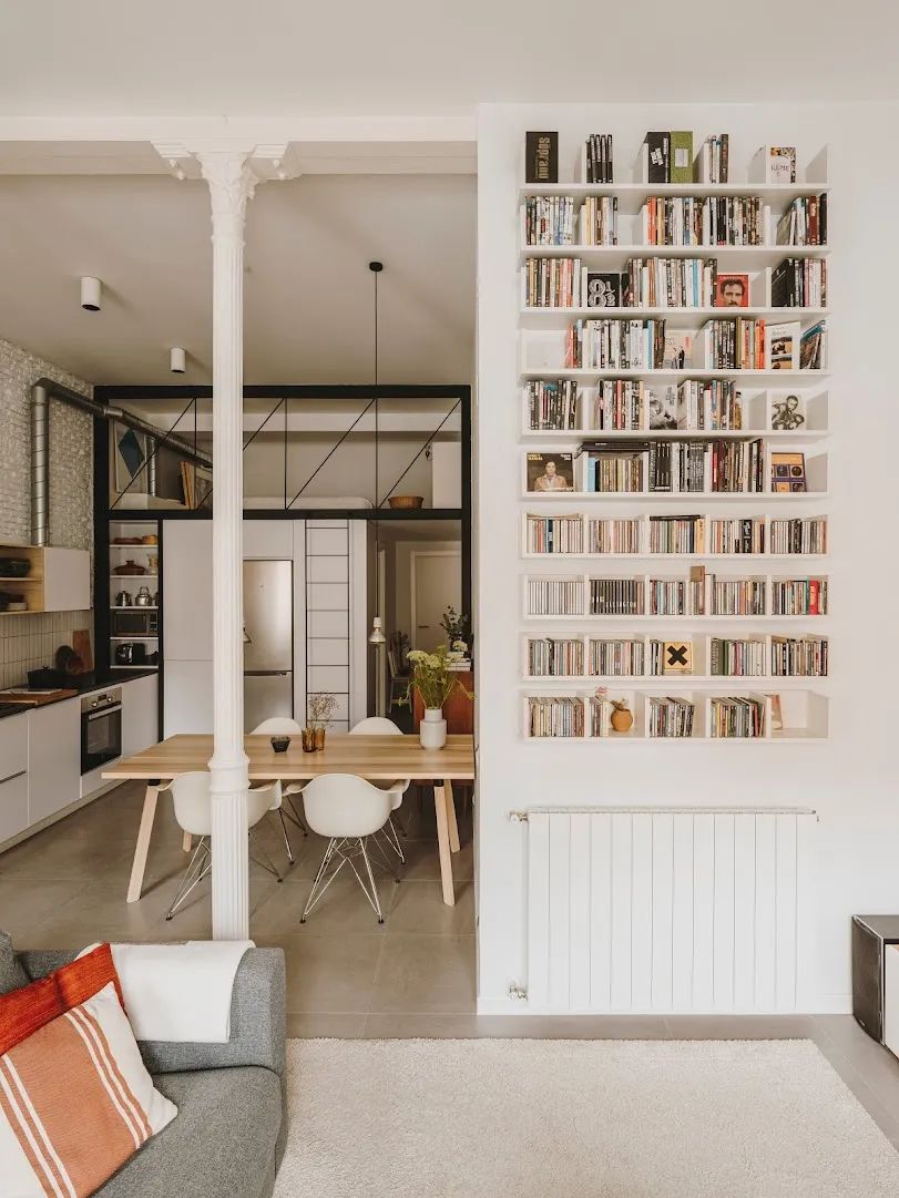 Người phụ nữ 40 tuổi chưa lập gia đình sống trong ngôi nhà 65m2 chia sẻ: Sống một mình không có nghĩa là cô đơn!- Ảnh 3. Người phụ nữ 40 tuổi chưa lập gia đình sống trong ngôi nhà 65m2 chia sẻ: Sống một mình không có nghĩa là cô đơn!- Ảnh 3.