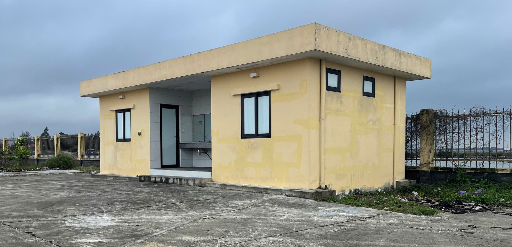 Hết thời hạn cam kết sửa chữa hư hỏng, cảng cá 220 tỉ hiện ra sao?- Ảnh 10. Hết thời hạn cam kết sửa chữa hư hỏng, cảng cá 220 tỉ hiện ra sao?- Ảnh 10.