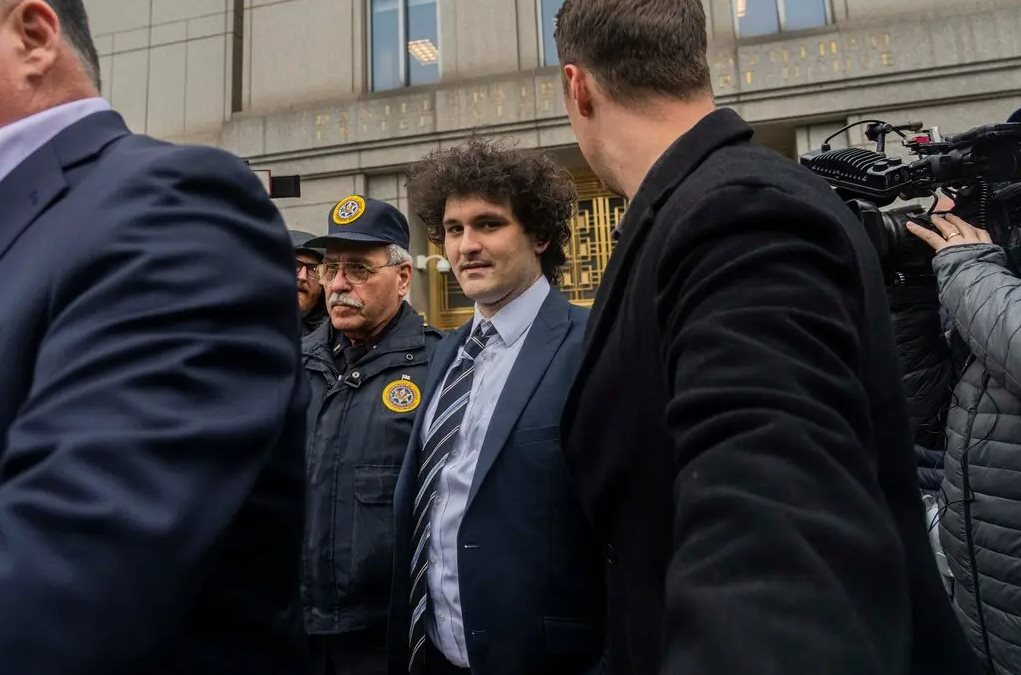 Ông trùm tiền số Sam Bankman nỗ lực 'vượt ngục', cố lấy lòng Tổng thống Donald Trump- Ảnh 2.