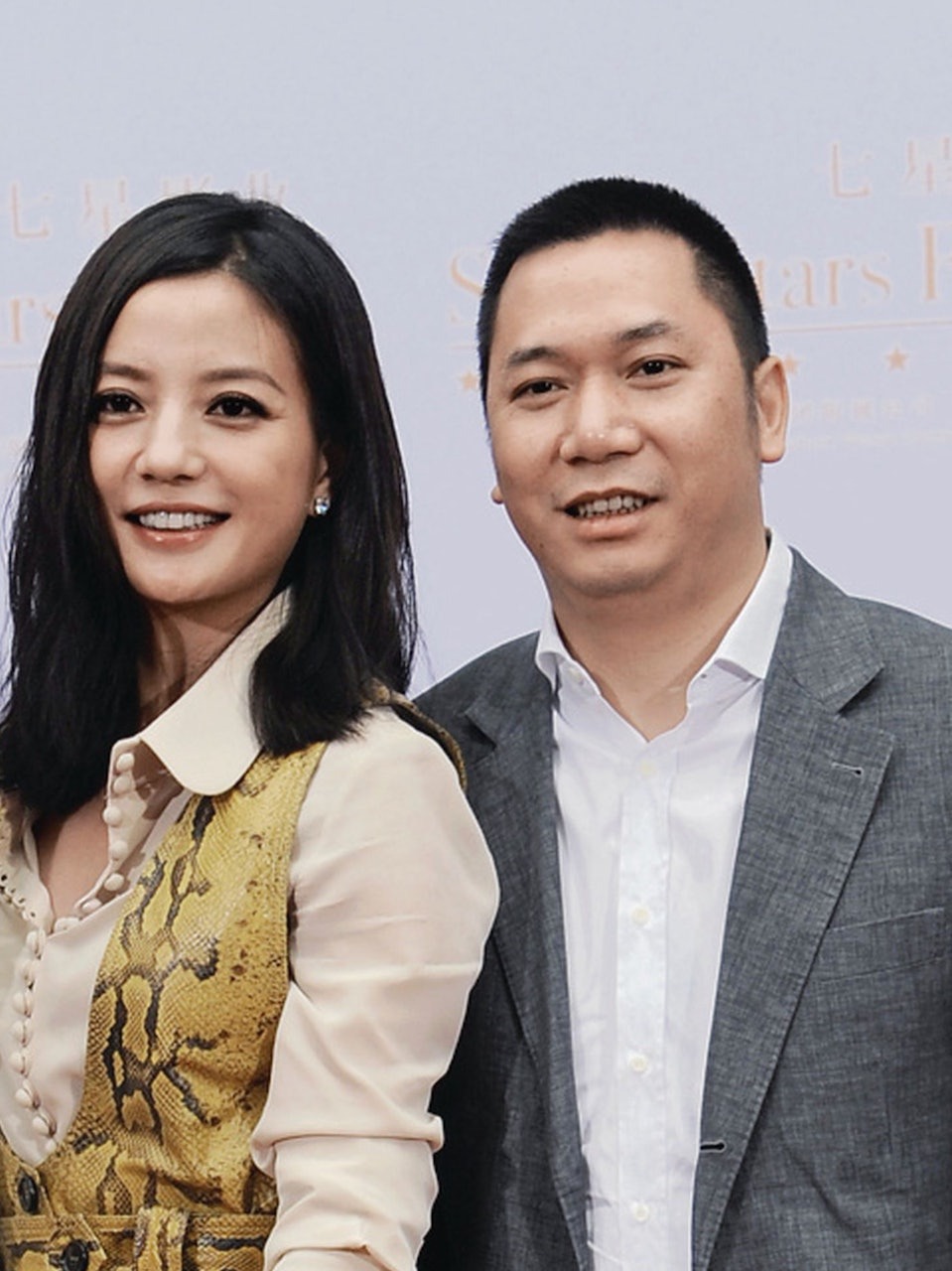 Triệu Vy còn gì sau cú Triệu Vy còn gì sau cú
